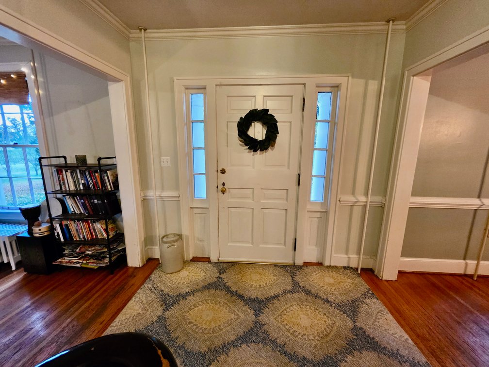 Image for 3 BR/1.5 BA Colonial Style Home on .73 +/- Acre Lot w/Partially Finished Basement & Fenced Backyard in Botetourt County, VA--ONLINE ONLY BIDDING!!