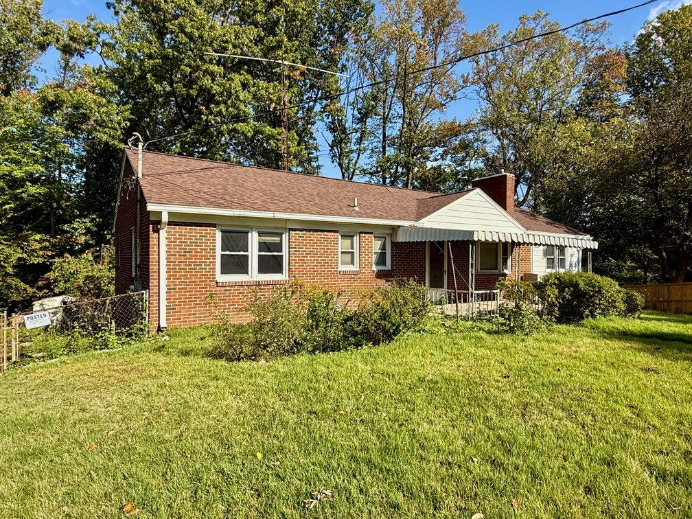 Image for 2 BR/2.5 BA Brick Home w/Basement & Attached Garage on Cul-de-Sac Lot in Fairfax County, VA--ONLINE ONLY BIDDING!!