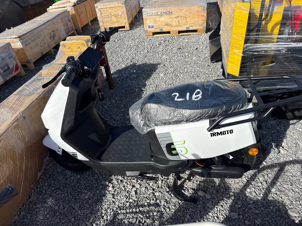 SD Launch IRMOTO Electric Bike