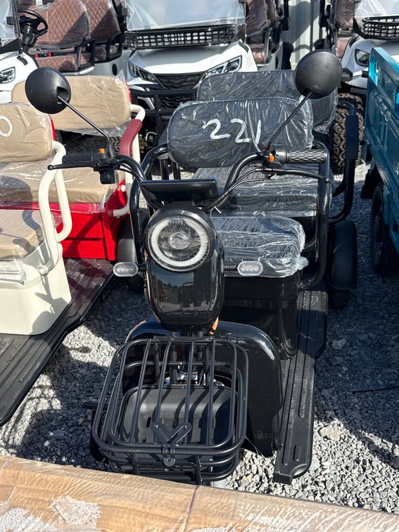 New 2026 Black Mini Golf Cart, model MGC40.