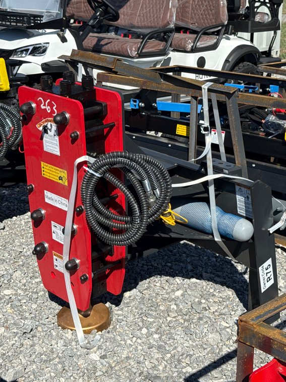 Raytree RMPP680 Hydraulic Post Pounder