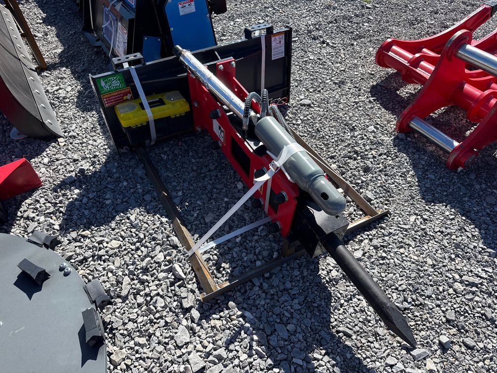 Raytree RMH680 Skid Steer Hydraulic Hammer