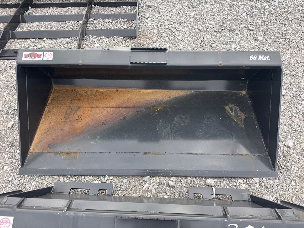 Stout 66" Skid Steer Material Bucket