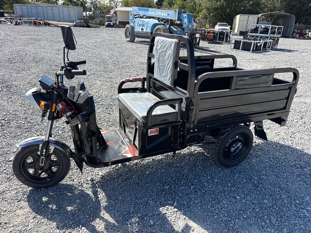 2026 ET13 Electric Utility Tricycle – Black