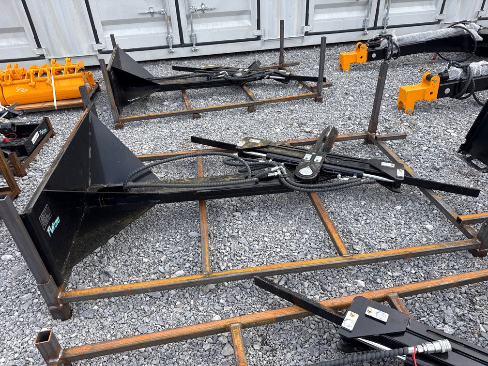 Future STL75 Skid Steer Tire Lifter