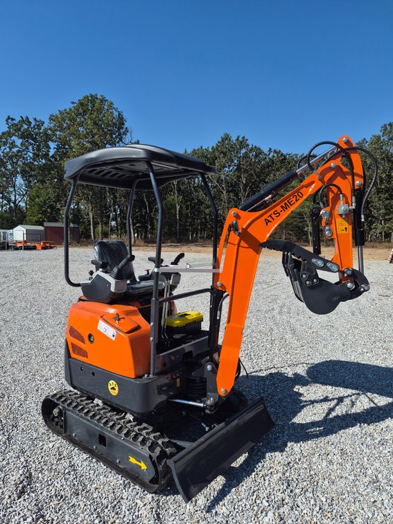 Kubota Engine ME20 MINI EXCAVATOR