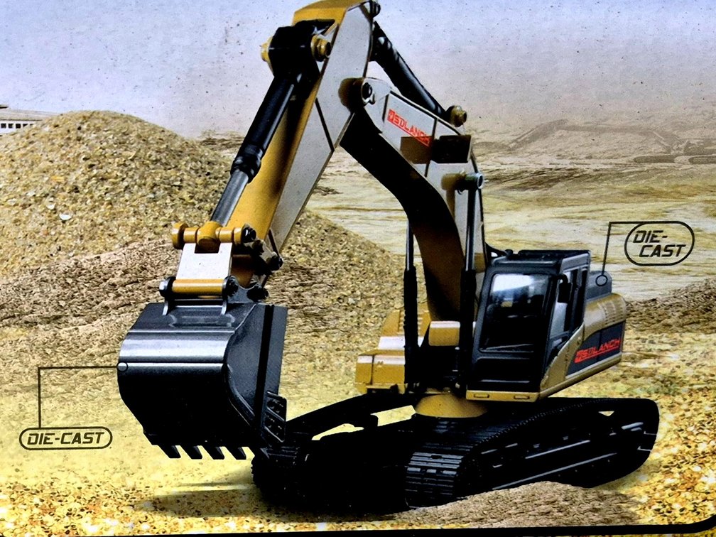 Remote Control Toy Excavator 1:24 scale