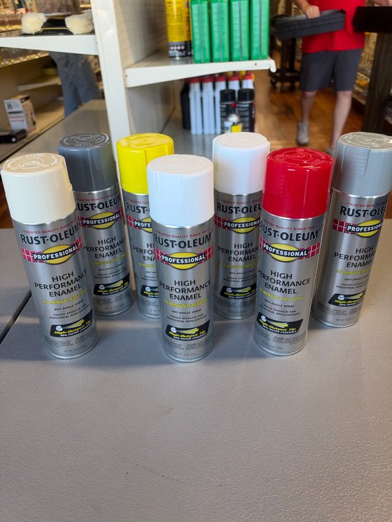 Lot of Rust-oelum High Performance Enamel Spray Paint