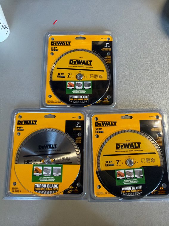 Lot of DeWalt Turbo Diamond Saw Blades