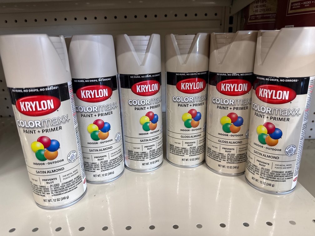 6 krylon colormaxx - 4 satin almond - 2 gloss almond