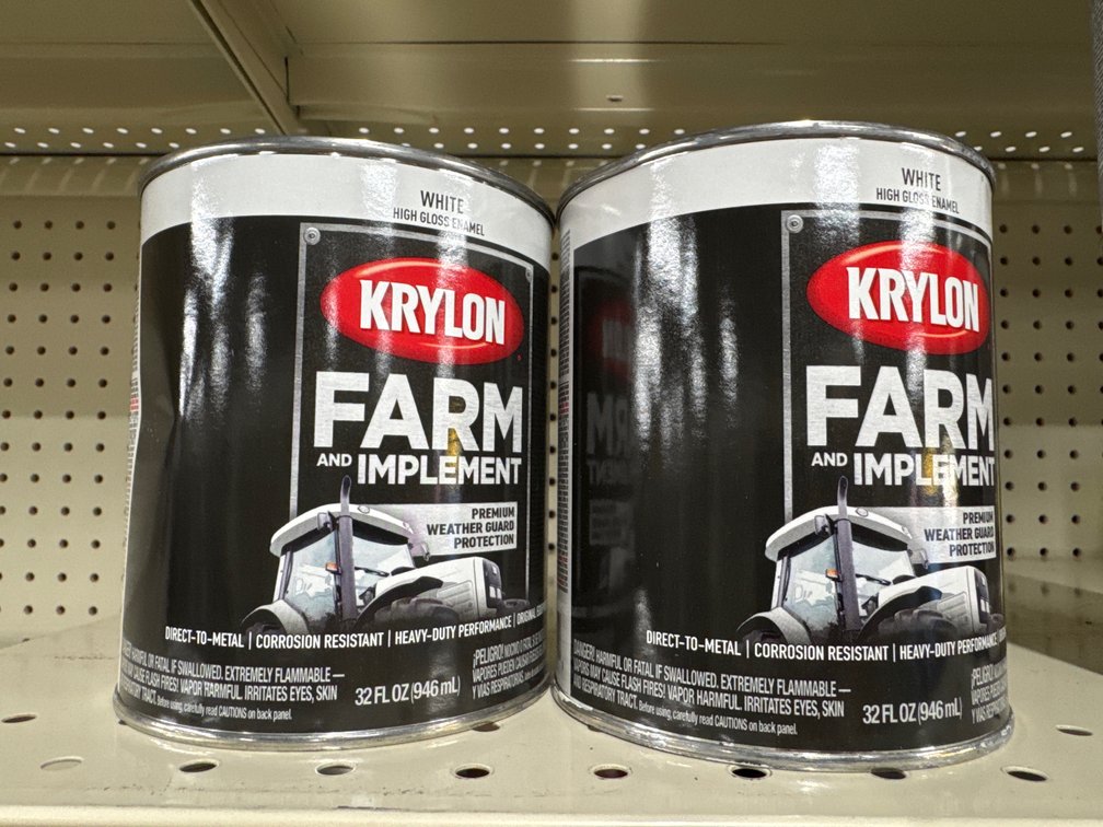 2 quarts krylon farm implement White high gloss