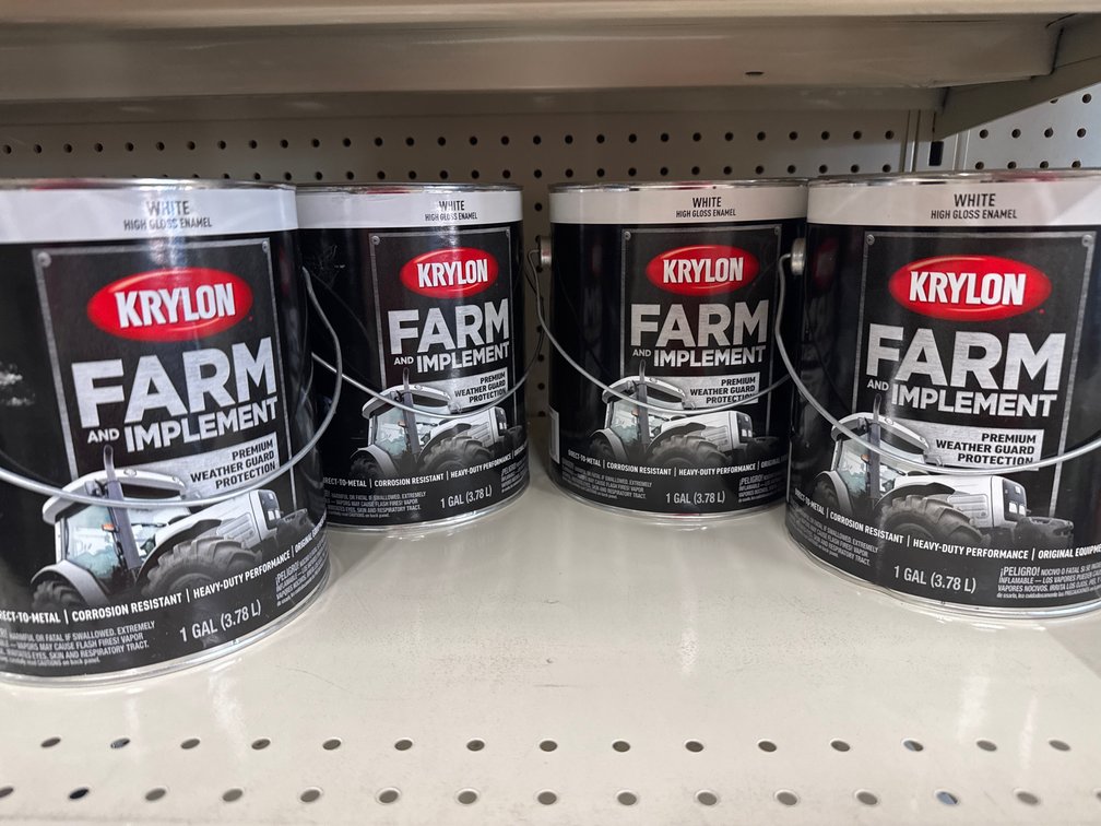 4 gallons krylon farm implement - white high gloss
