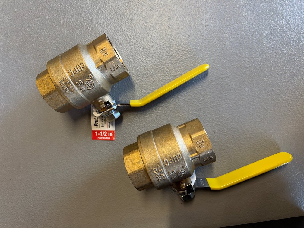 Lot of Valves