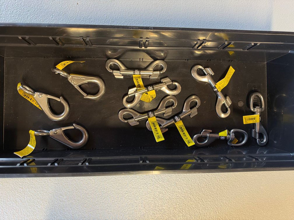 Lot of various snap hooks