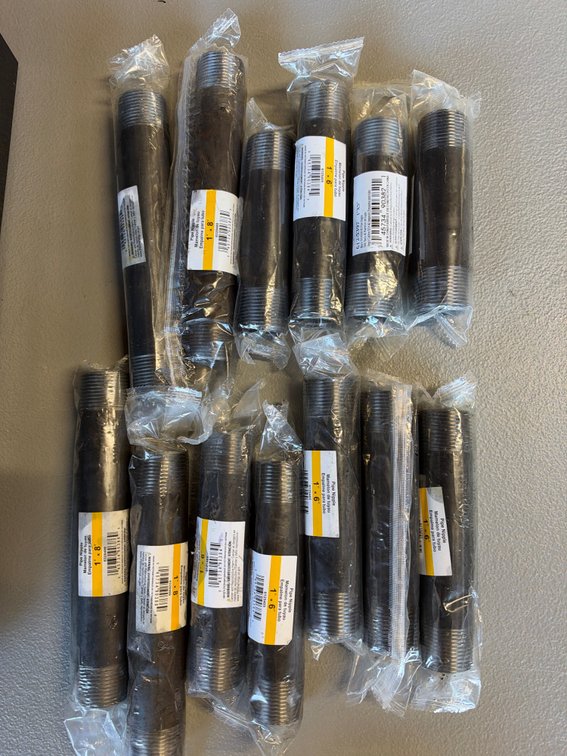 Lot of Pipe Nipples