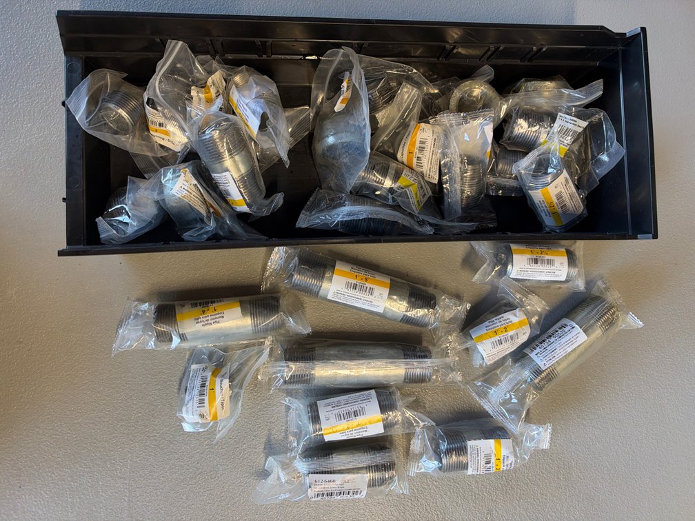 Lot of Pipe Nipples