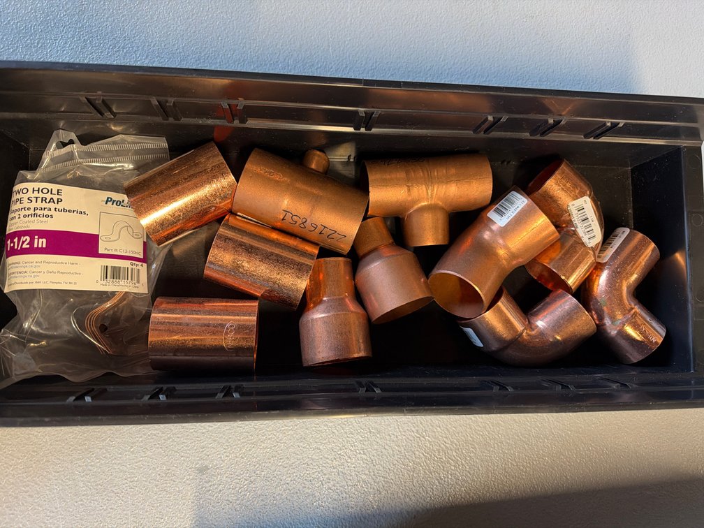 Lot of copper fittings