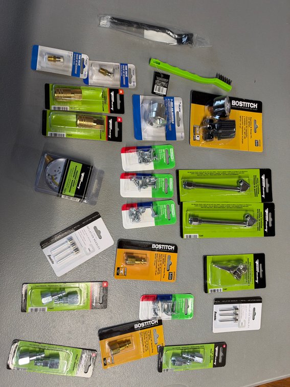 Lot of air chuck extensions, air chuck, tank valve