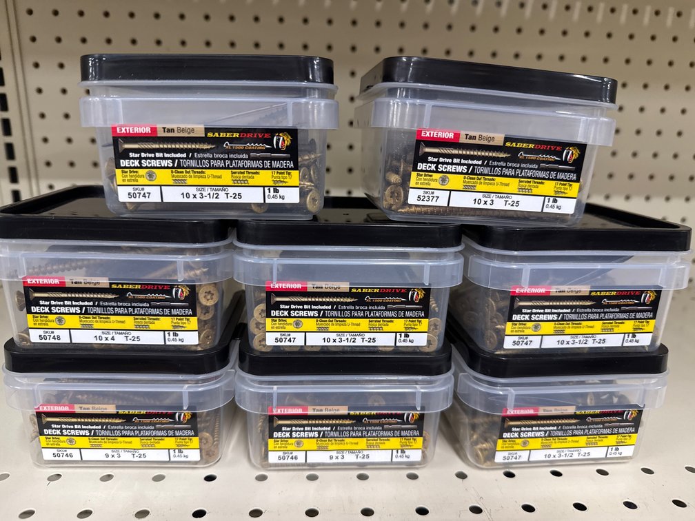 Lot of 8 tubs exterior deck screws