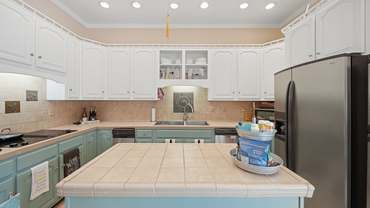 Image for 401 Pine Bluff Dr