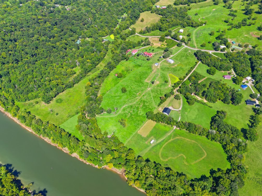 Image for 341 Horseshoe Bend