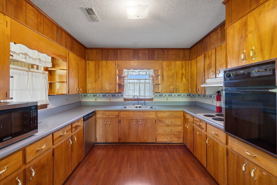 Image for 341 Horseshoe Bend