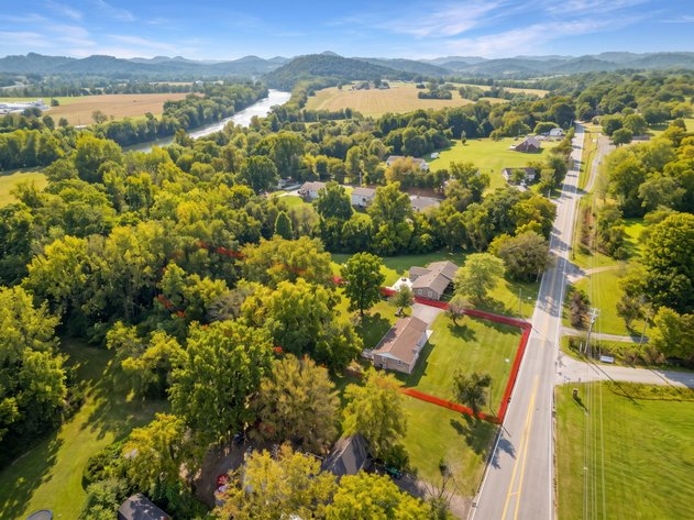 Image for 129 & 133 Cookeville Hwy Real Estate Auction