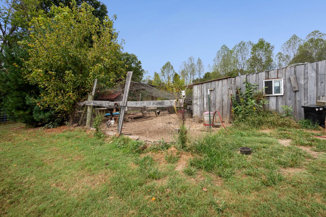 Image for 8060 Short Rd, Red Boiling Springs, TN