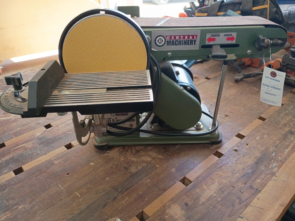 Central Machinery Belt & Disc Sander, Green, Corded Electric