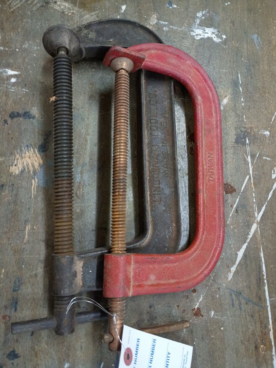 2 c clamps