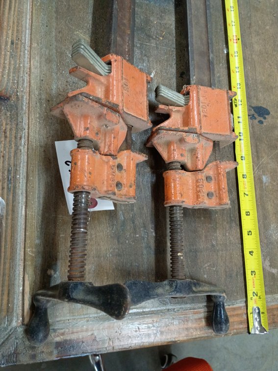 2 Pony #50 style 3/4-inch pipe clamp fixture