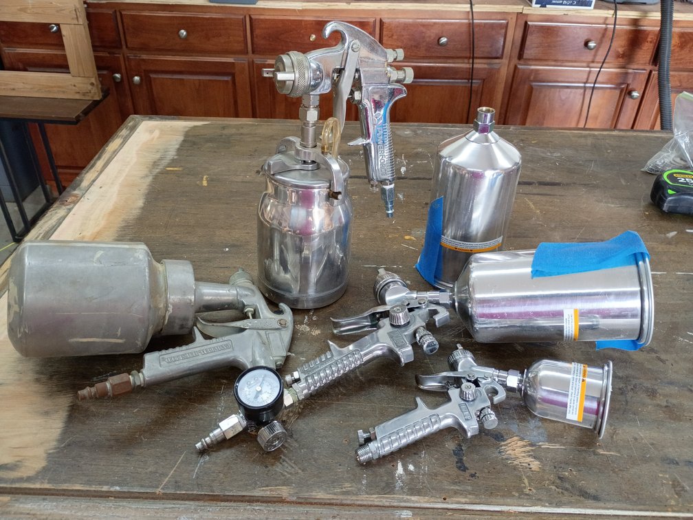 aluminum or stainless steel gravity-feed paint spray guns