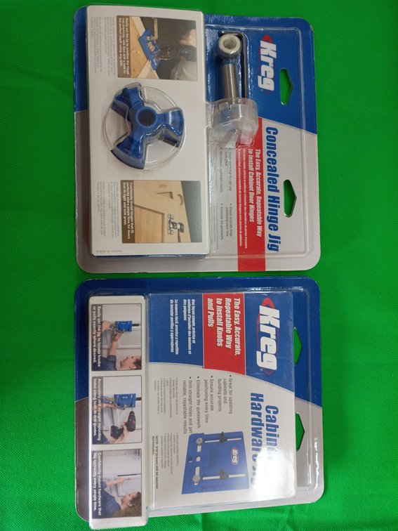 Kreg Concealed Hinge Jig (Model KHI-HINGE) and the Kreg Cabinet Hardware Jig