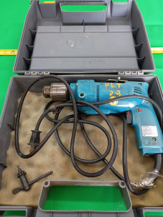 Makita drill