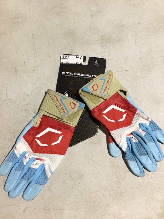 NEW EVOSHIELD YOUTH X-SRZ™ CARBYNE BATTING GLOVE youth L