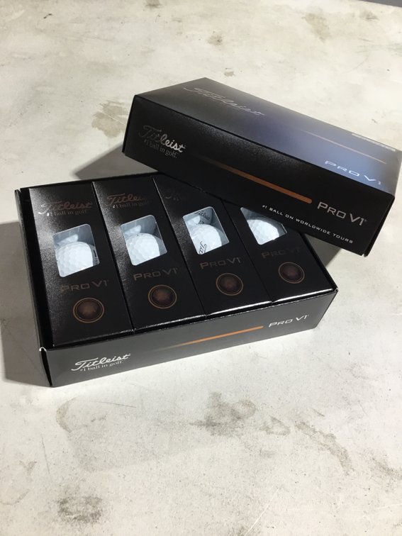 Brand New Titleist Pro V1 golf balls (1-dozen box).