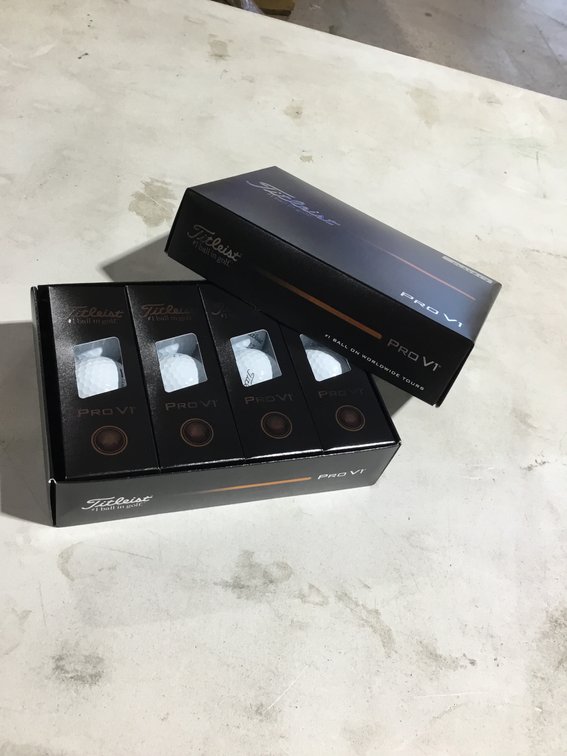 Brand New Titleist Pro V1 golf balls (1-dozen box).