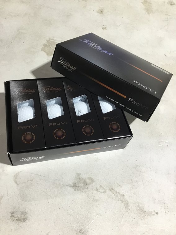 Brand New Titleist Pro V1 golf balls (1-dozen box).