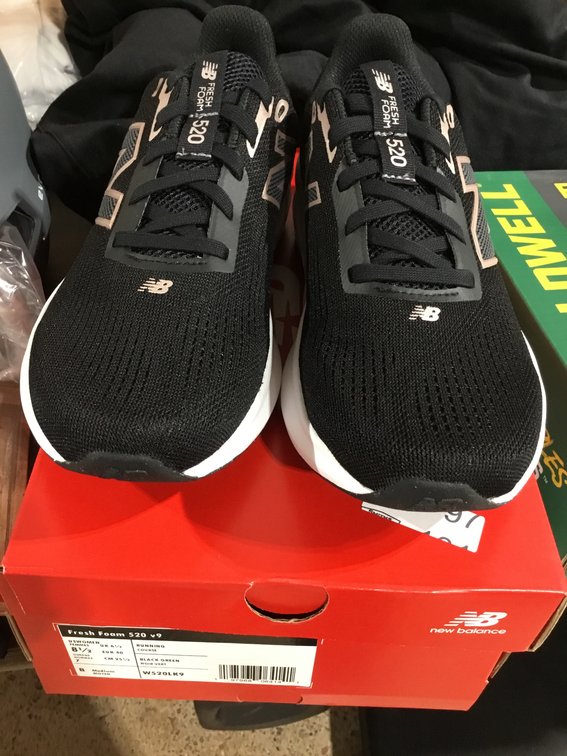 New Balance Fresh Foam 520 v9 Running Shoes New W 8.5