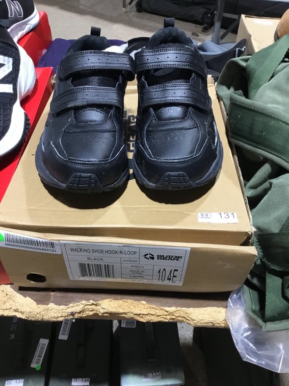 New guide gear walking shoe hook and loop black size 10 4E