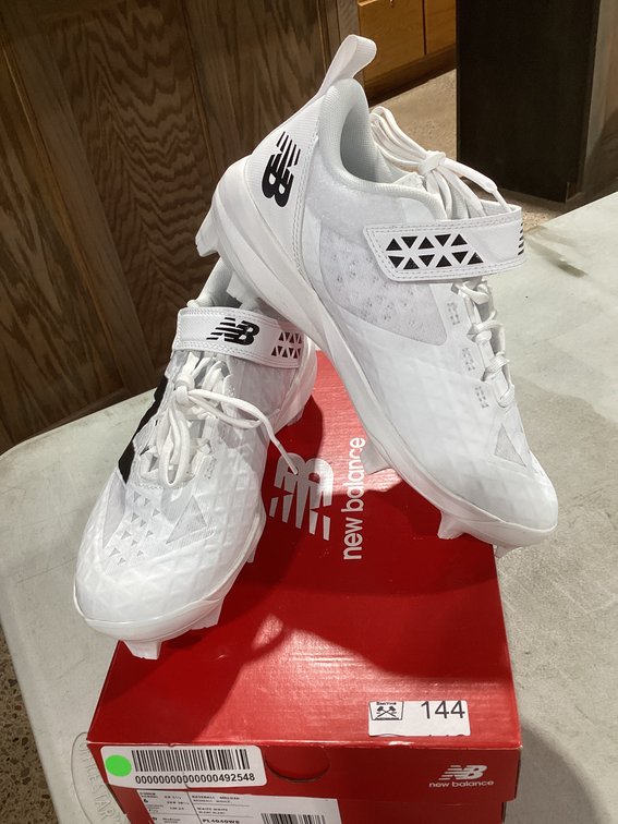 New Balance FuelCell 4040 v8 Molded