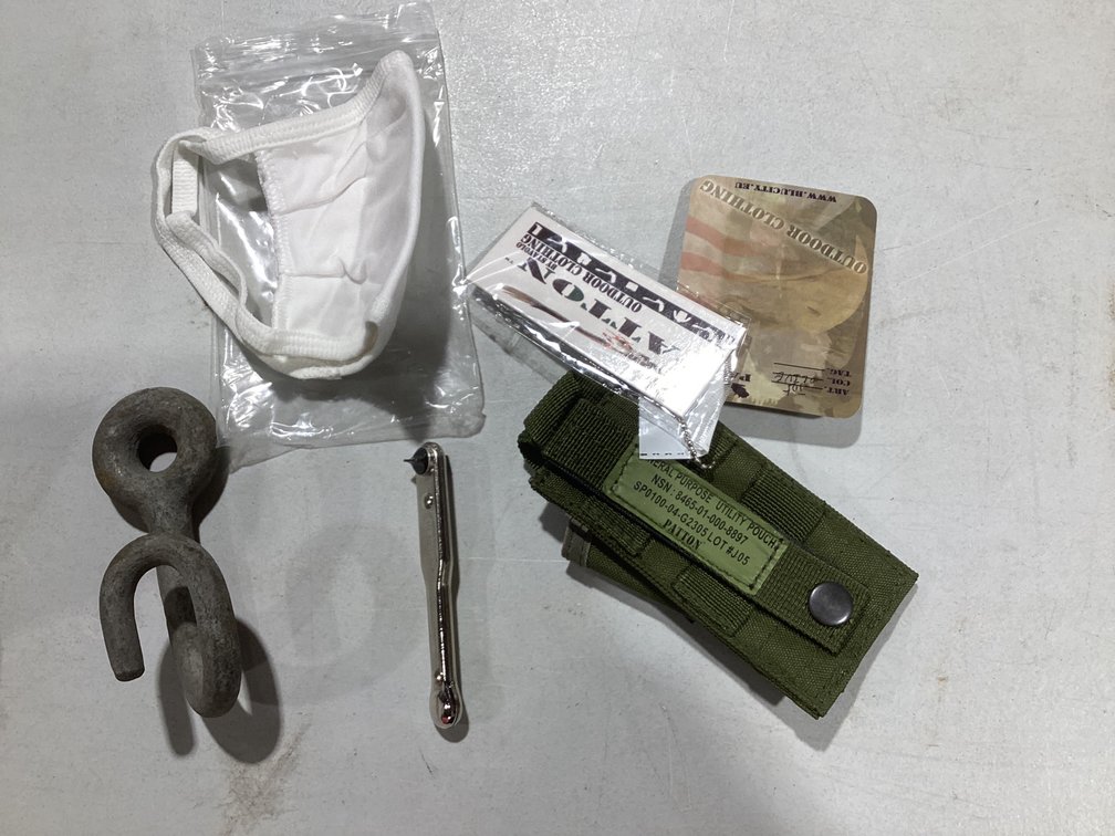 heavy-duty twisted clevis, 4” Ratchet, Utility pouch, cotton mask