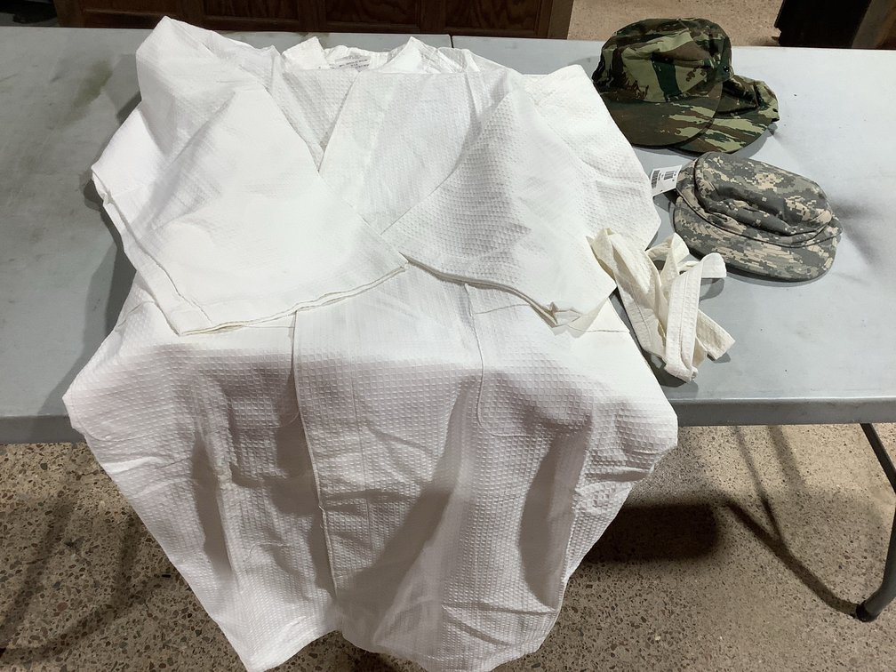 3 new camo caps &  a bathrobe