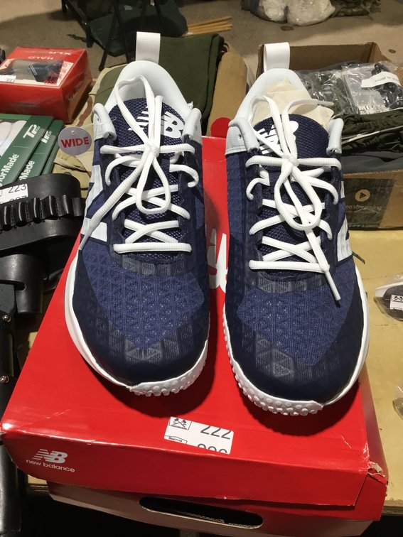 Brand new New Balance FuelCell 4040 V8 shoes men’s size 10.5 wide