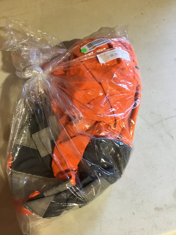 Un orange work overall size 3xl