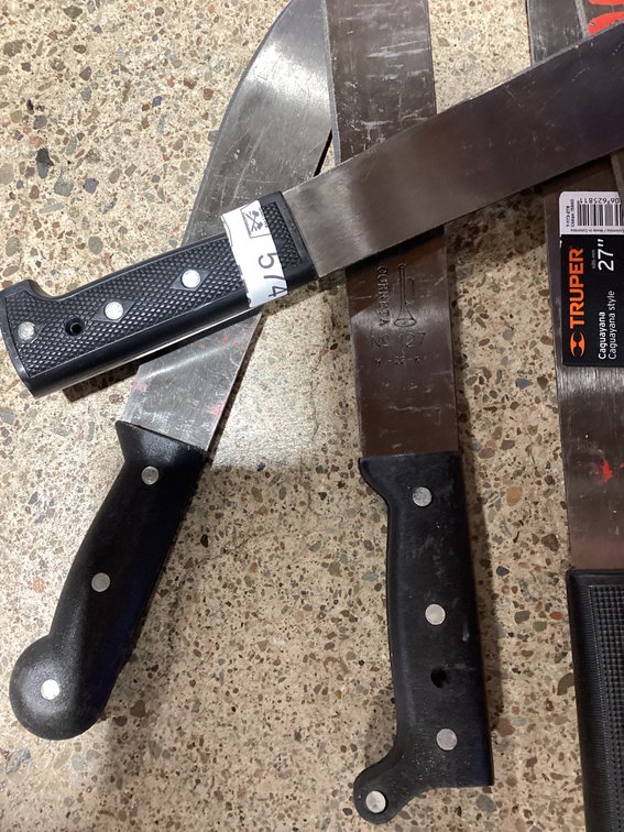 5 Machete knives