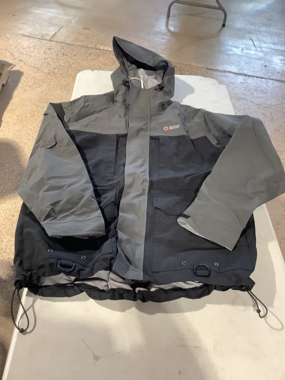 New men's size large Guide Gear jacket