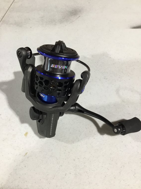 SEVIIN GXR 3000 spinning reel