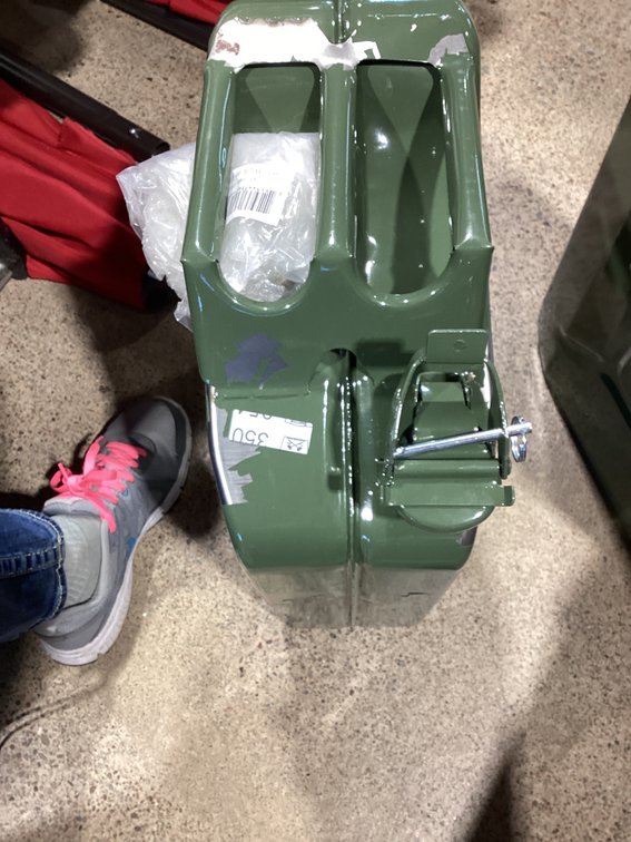 Military jerry can