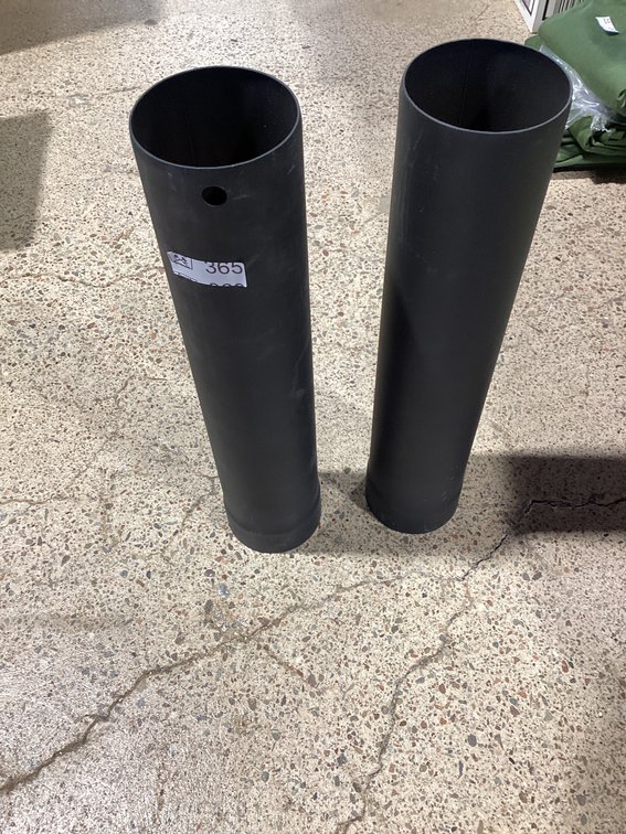 Stove pipes (2)